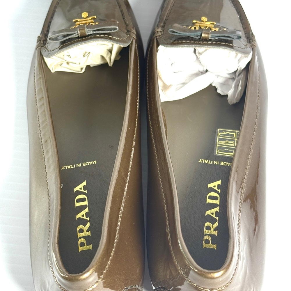Prada Bronze Patent Leather Ballerina  Flats NWOT . 7.5 - Picture 4 of 8